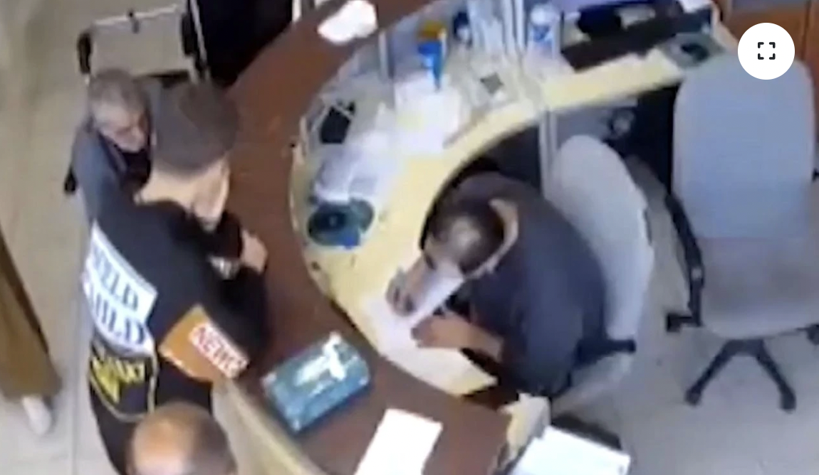 Tıbbiyeliler Sendikası: Manşetlerde Hekimler, Manşet Arkasında Gerçekler!